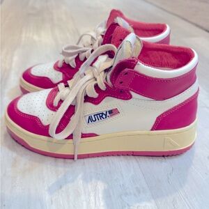 Autry Medalist Mid Sneakers